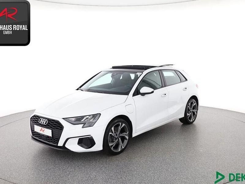 Weiss Gebraucht 2022 Audi A3 e-tron Advanced Kleinwagen | 22.840 € (Fairer Preis) - Bild 1/4