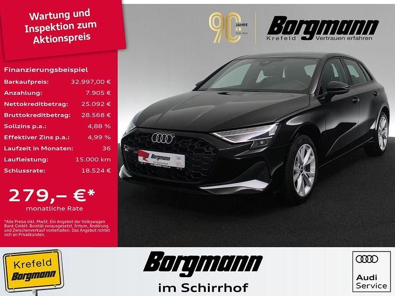 Grau / manhattangrau Gebraucht 2025 Audi A3 Advanced Limousine | 32.997 € (Superpreis) - Bild 1/4