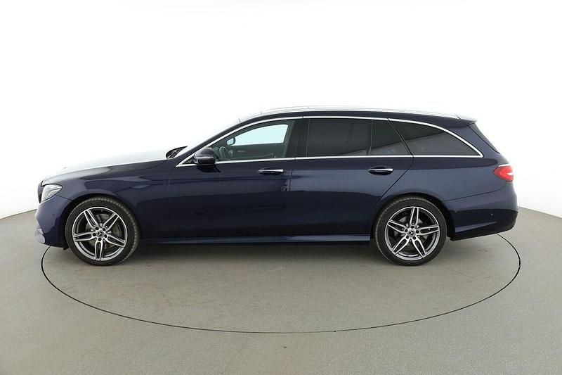 Gebraucht Mercedes E300 245 PS (180 kW) 2018 Blau Kombi