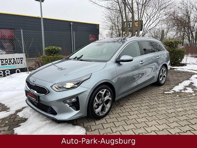 Gebraucht Kia Ceed Sportswagon Platinum Edition 140 PS (102 kW) 2019 Silber Kombi