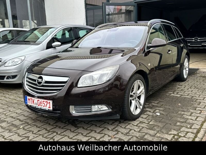 Braun Gebraucht 2012 Opel Insignia Innovation Kombi | 4.490 € (Guter Preis) - Bild 1/4