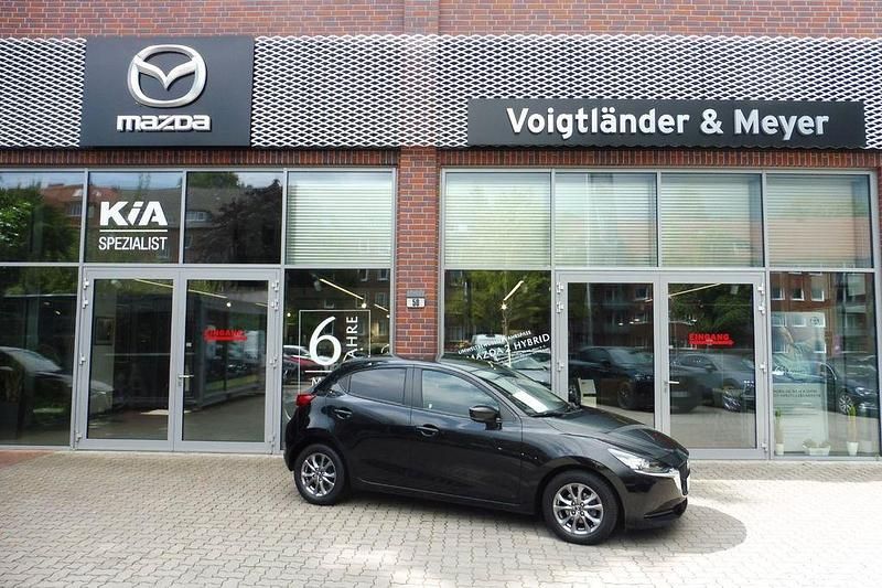 Schwarz Gebraucht 2021 Mazda 2 Exclusive Limousine | 16.985 € (Fairer Preis) - Bild 1/4