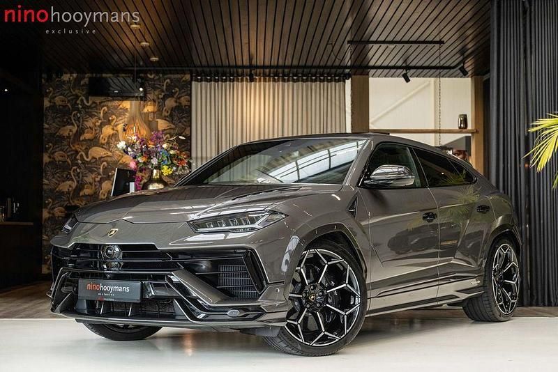 Grau Gebraucht 2023 Lamborghini Urus SUV | 334.999 € (Teuer) - Bild 1/4