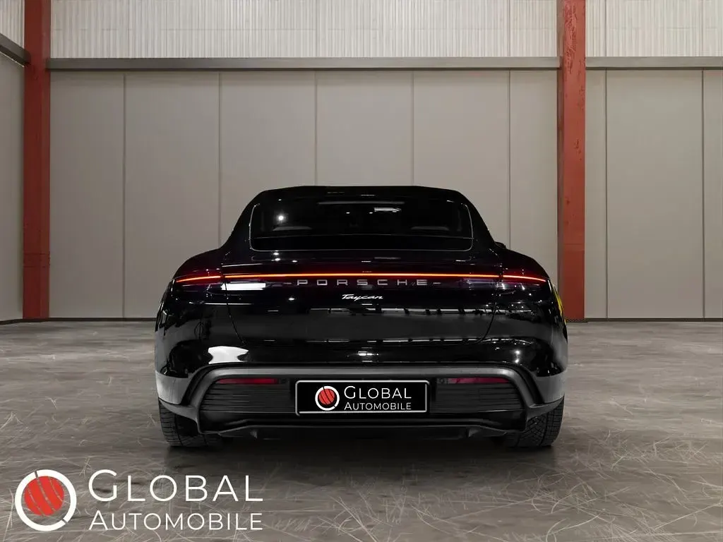 Gebraucht Porsche Taycan Performance Package 350 kW (476 PS) 2021 Schwarz Limousine