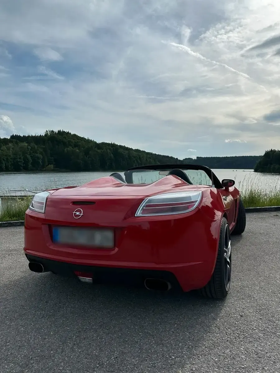 Gebraucht Opel GT 263 PS (193 kW) 2009 Rot Cabrio
