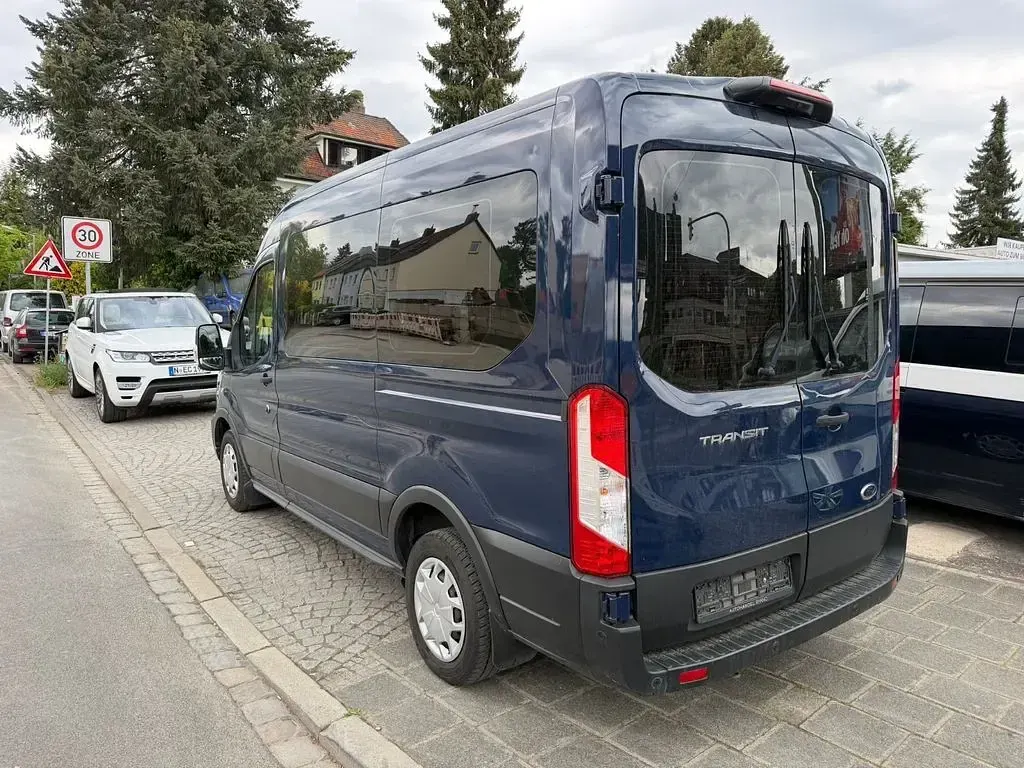 Gebraucht Ford Transit Trend 131 PS (96 kW) 2021 Blau Kombi