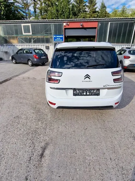 Gebraucht Citroën Grand C4 Picasso 131 PS (96 kW) 2019 Weiß Van / Kleinbus