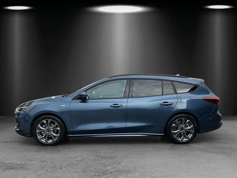 Gebraucht Ford Focus ST-Line 155 PS (114 kW) 2025 Blau Limousine