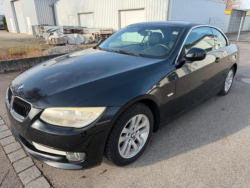 Schwarz Gebraucht 2010 BMW 318 Cabriolet Cabrio | 5.990 € (Superpreis) - Bild 1/4