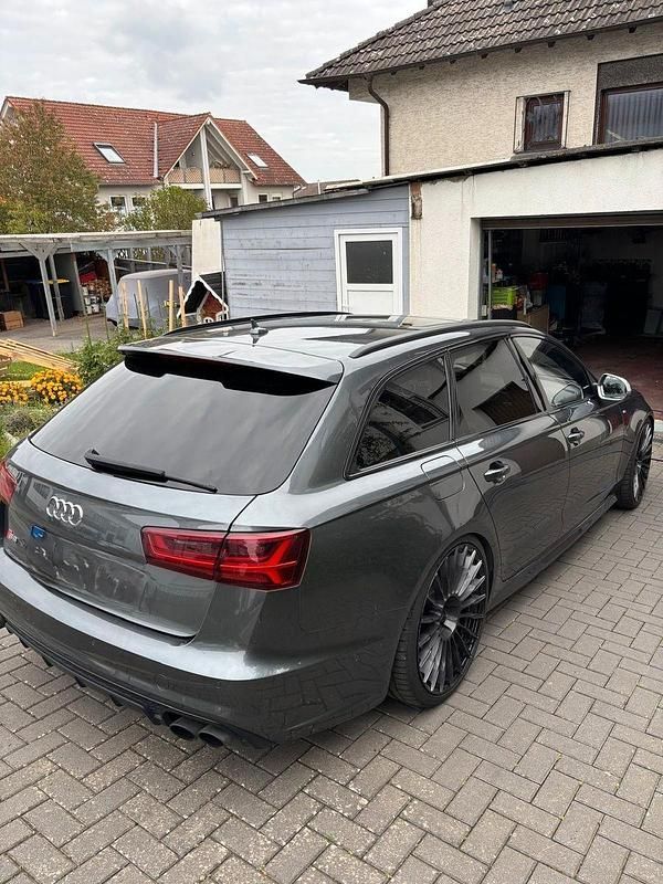 Gebraucht Audi S6 Comfort 450 PS (330 kW) 2018 Grau Kombi