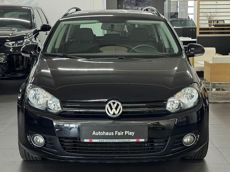 Gebraucht VW Golf VI 105 PS (77 kW) 2010 Schwarz Kleinwagen