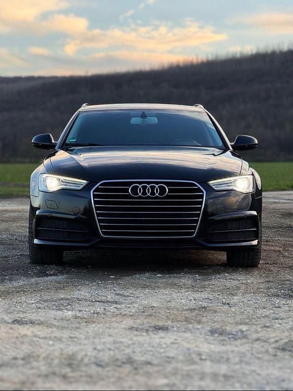 Gebraucht Audi A6 Ambiente 218 PS (160 kW) 2015 Schwarz Kombi