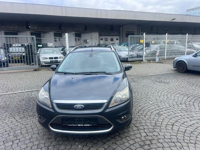 Gebraucht Ford Focus Style 101 PS (74 kW) 2008 Grau Kombi