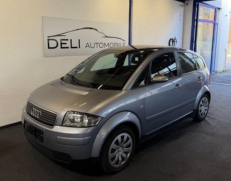 Silber Gebraucht 2004 Audi A2 Kleinwagen | 4.990 € (Fairer Preis) - Bild 1/4