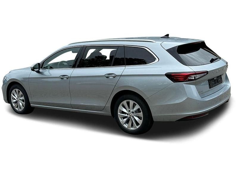 Neu Skoda Superb Selection 193 PS (141 kW) 2025 Wählbar Kombi