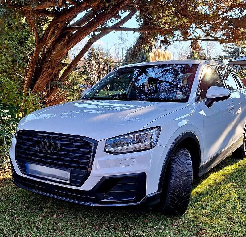 Gebraucht Audi Q2 Comfort 116 PS (85 kW) 2018 Weiß SUV
