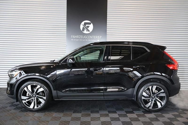 Gebraucht Volvo XC40 Plus 250 PS (183 kW) 2023 Schwarz SUV