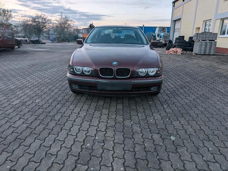 Gebraucht BMW 523 170 PS (125 kW) 1999 Andere farben Limousine