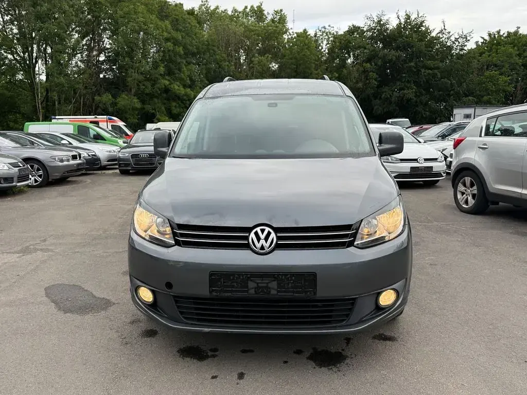 Gebraucht VW Caddy Maxi 102 PS (75 kW) 2011 Grau Van / Kleinbus