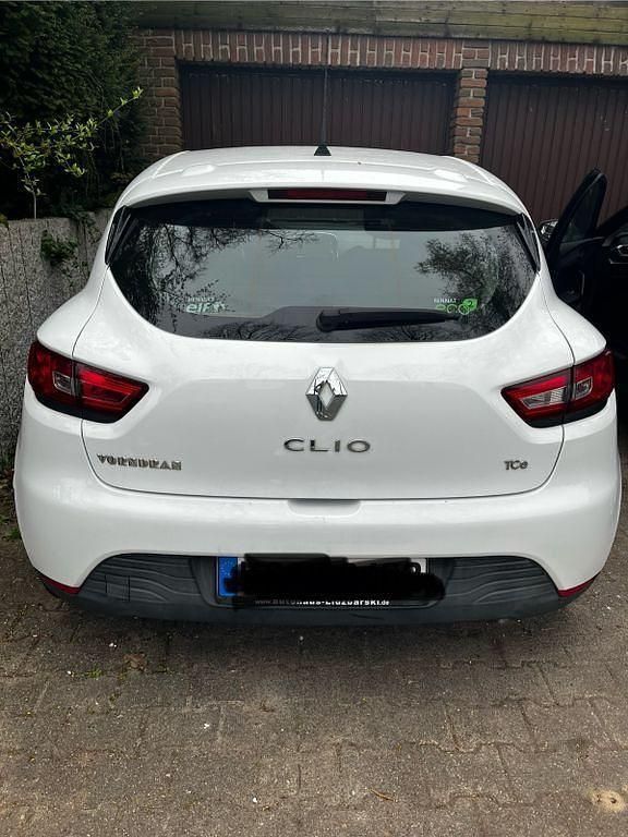 Weiß Gebraucht 2014 Renault Clio IV Dynamique Limousine | 5.200 € (Fairer Preis) - Bild 1/4