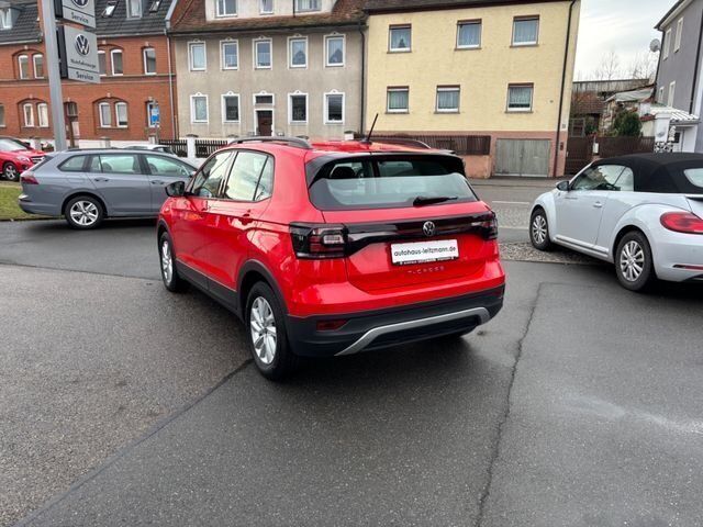 Gebraucht VW T-Cross Life 95 PS (69 kW) 2020 Rot SUV