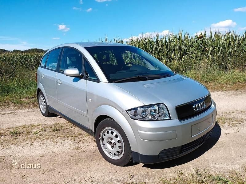Silber Gebraucht 2001 Audi A2 Kleinwagen | 5.450 € (Teuer) - Bild 1/4