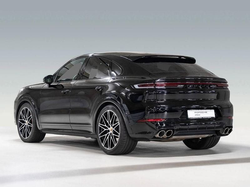 Gebraucht Porsche Cayenne S Sport 475 PS (349 kW) 2023 Schwarz SUV