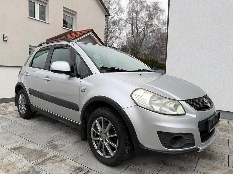Gebraucht Suzuki SX4 Comfort 135 PS (99 kW) 2010 Grau Limousine