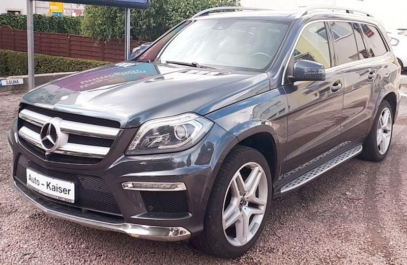 Grau Gebraucht 2014 Mercedes GL350 SUV | 23.000 € (Fairer Preis) - Bild 1/4