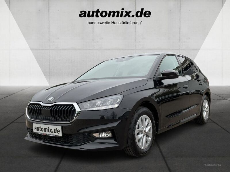Schwarz magic perleffekt Gebraucht 2023 Skoda Fabia Ambition Limousine | 18.900 € (Guter Preis) - Bild 1/4