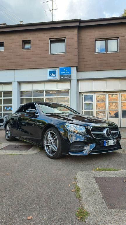 Schwarz Gebraucht 2018 Mercedes E450 AMG line Cabrio | 40.490 € (Fairer Preis) - Bild 1/4