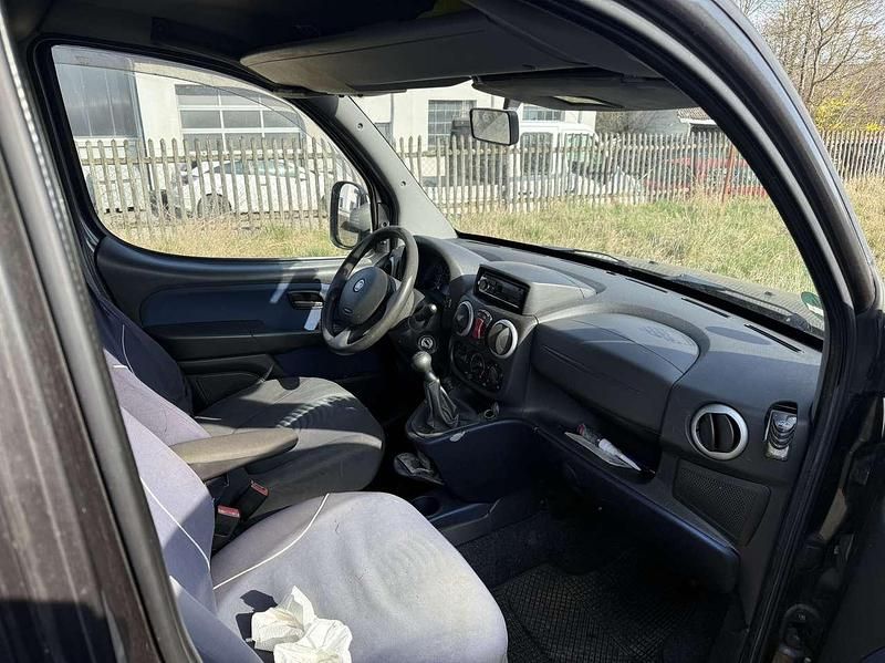 Gebraucht Fiat Doblò 75 PS (55 kW) 2005 Van / Kleinbus