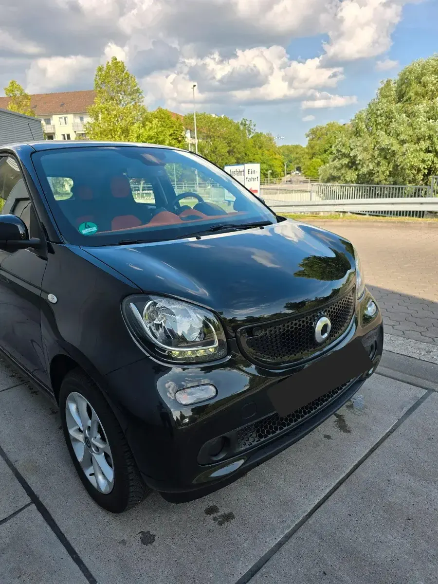 Gebraucht Smart ForFour Passion 71 PS (52 kW) 2015 Schwarz Kleinwagen