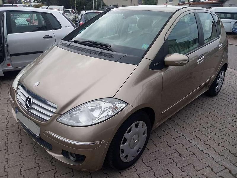 Bronze Gebraucht 2005 Mercedes A180 Elegance Kleinwagen | 1.485 € - Bild 1/4
