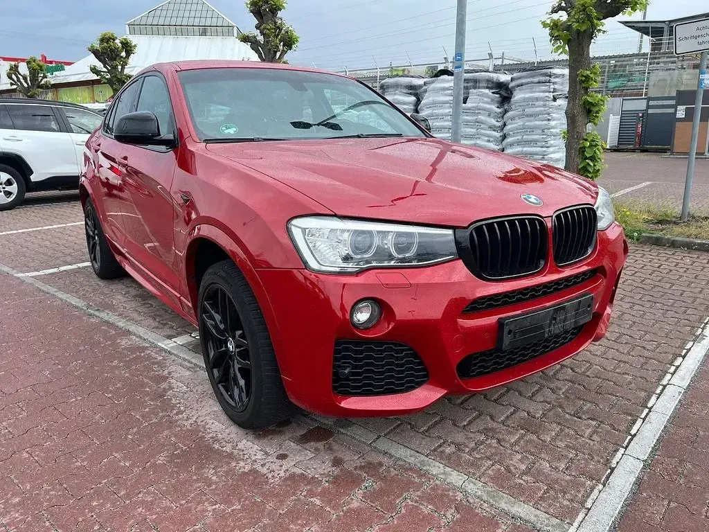 Gebraucht BMW X4 M Sport 190 PS (139 kW) 2018 Rot SUV