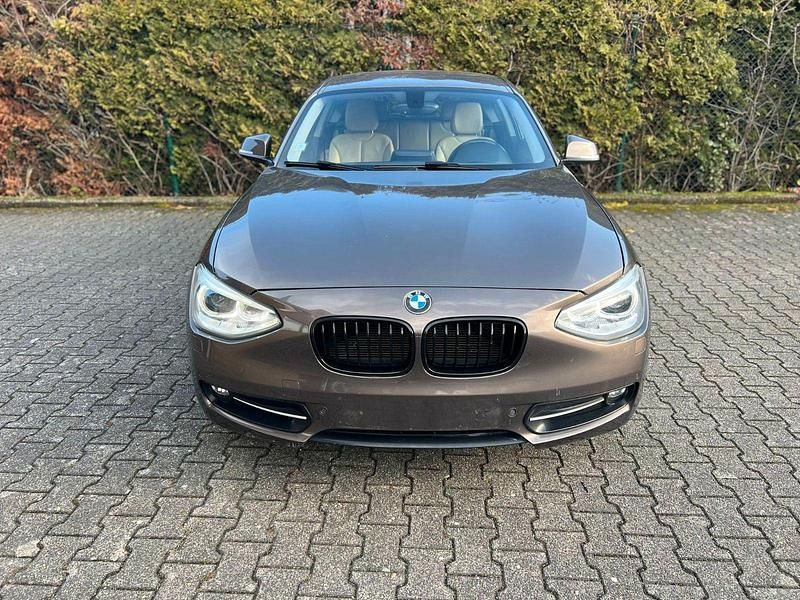 Käytetty BMW 116 Performance 136 HP (100 kW) 2012 Viistoperä
