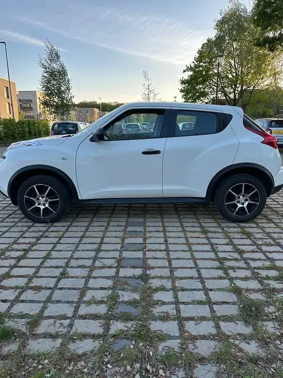 Gebraucht Nissan Juke 117 PS (86 kW) 2012 Weiß SUV