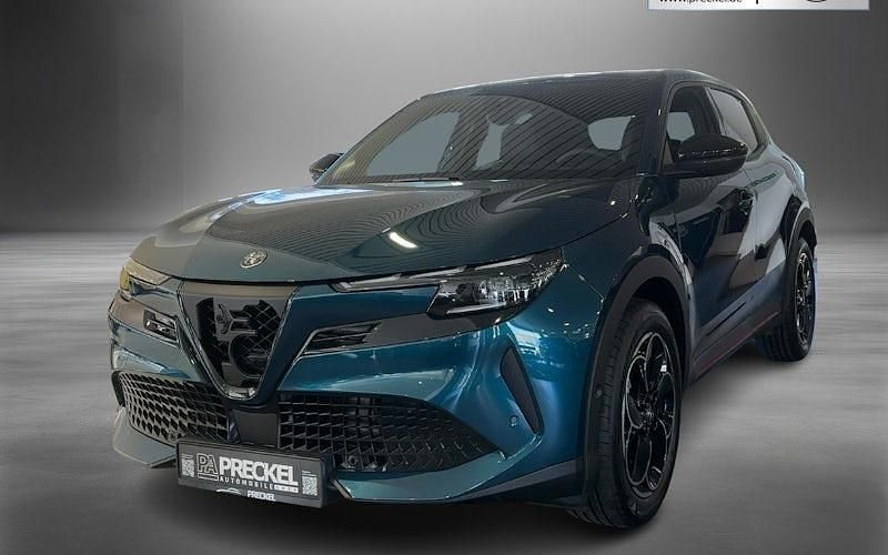 Andere Neu 2025 Alfa Romeo Junior Edizione Speciale SUV | 36.090 € (Guter Preis) - Bild 1/4
