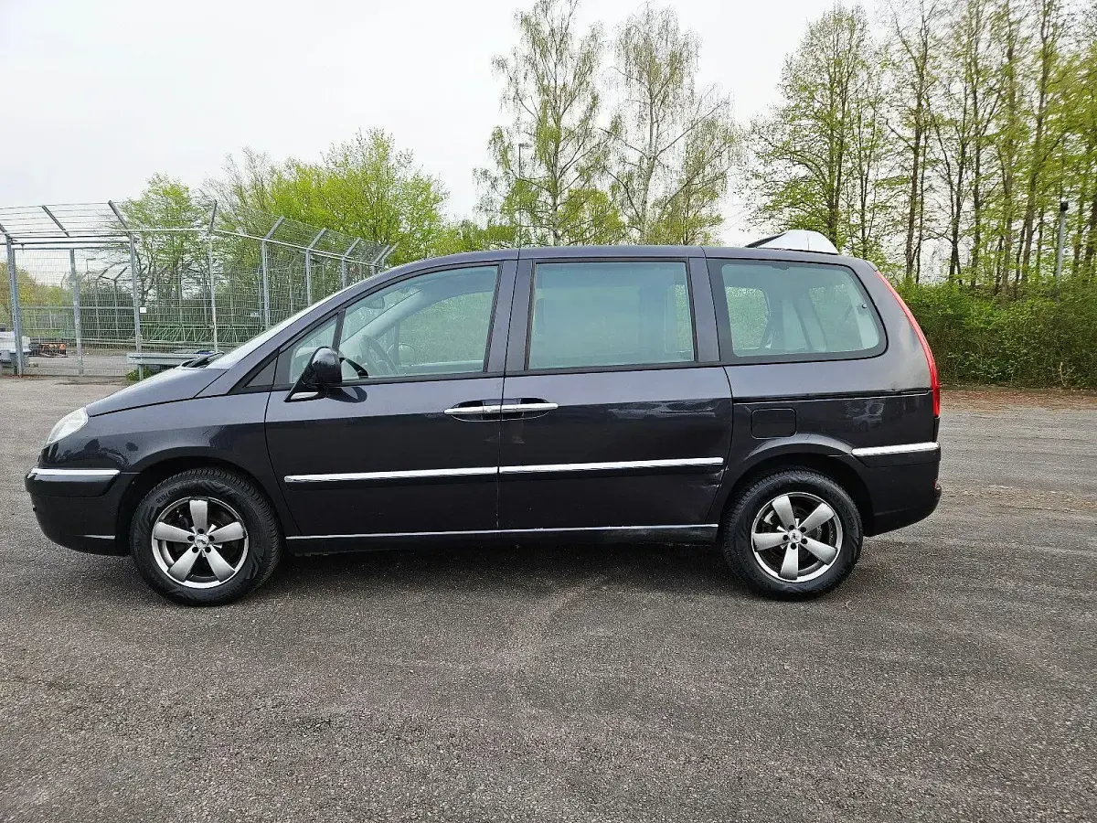 Gebraucht Citroën C8 Tendance 136 PS (100 kW) 2010 Braun Van / Kleinbus