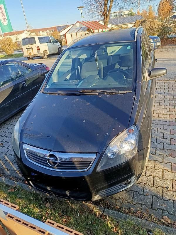 Blau Gebraucht 2005 Opel Zafira Kombi | 1.300 € (Fairer Preis) - Bild 1/4