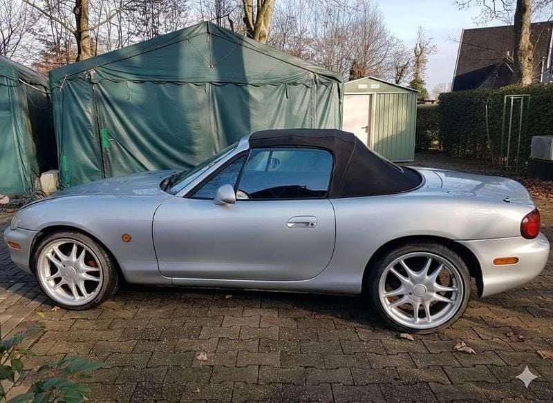 Gebraucht Mazda MX5 140 PS (102 kW) 1998 Silber Cabrio