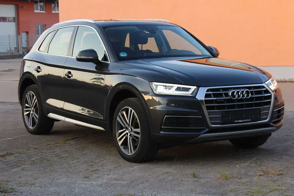 Gebraucht Audi Q5 Sport 286 PS (210 kW) 2019 Manhattangrau SUV