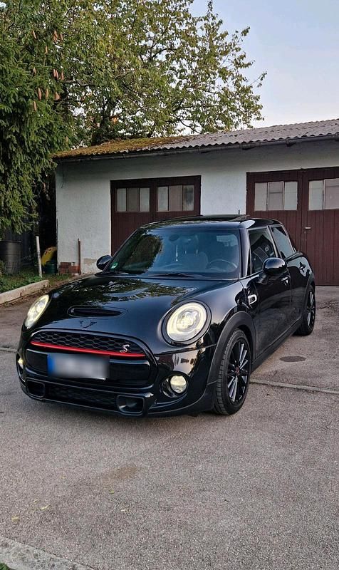 Schwarz Gebraucht 2017 Mini John Cooper Works Kleinwagen | 14.250 € (Fairer Preis) - Bild 1/4