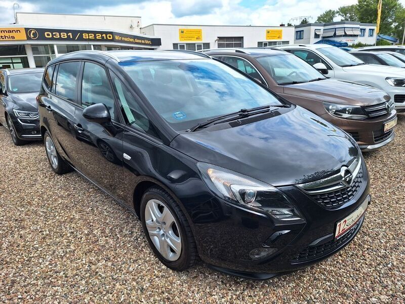 Gebraucht Opel Zafira Tourer Edition 140 PS (102 kW) 2016 Schwarz Van / Kleinbus
