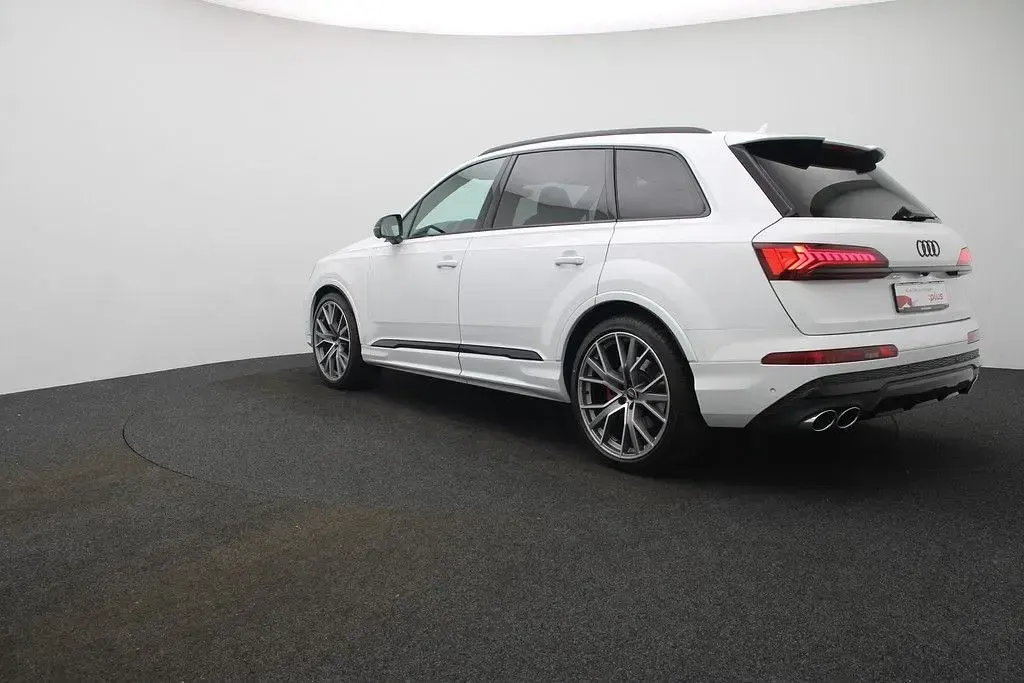 Gebraucht Audi SQ7 Competition 507 PS (372 kW) 2023 Gletscherweiß metallic SUV