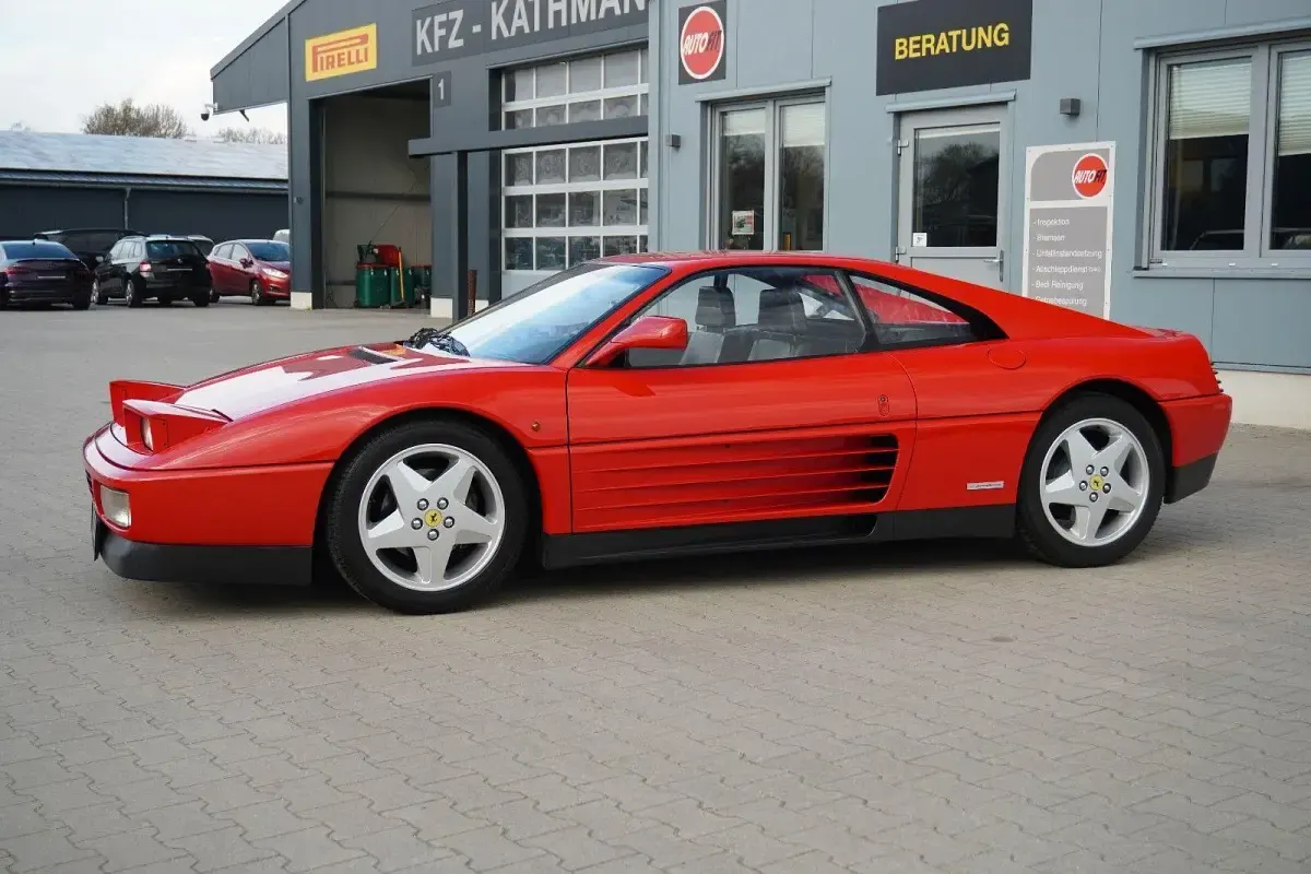 Second-hand Ferrari 348 295 CP (216 kW) 1991 Roșu Coupe