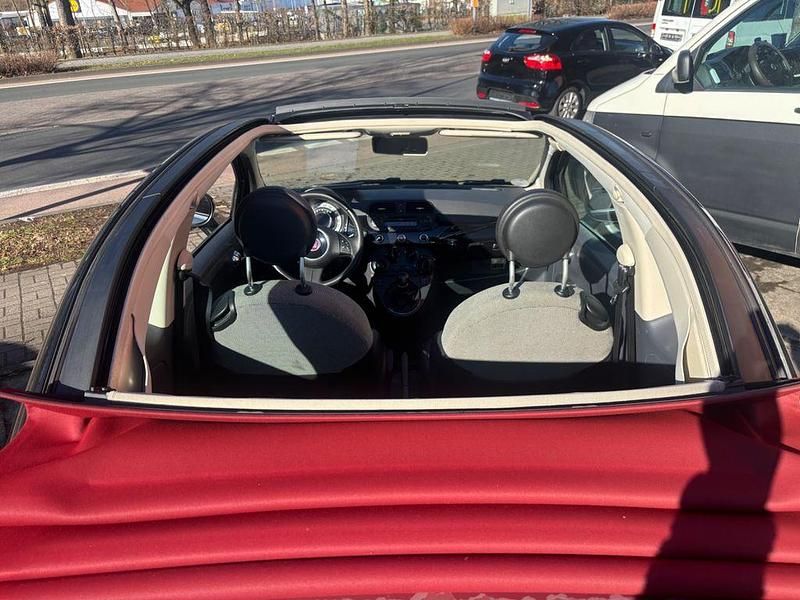 Gebraucht Fiat 500 Lounge 69 PS (50 kW) 2011 Schwarz Cabrio