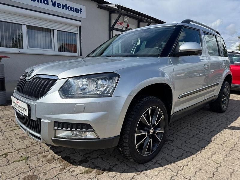 Silber Gebraucht 2016 Skoda Yeti Adventure SUV | 12.499 € (Guter Preis) - Bild 1/4