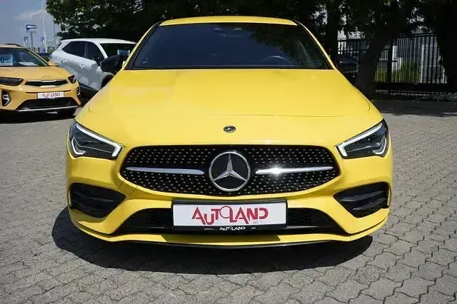 Gebraucht Mercedes CLA200 163 PS (119 kW) 2020 Gelb Coupé