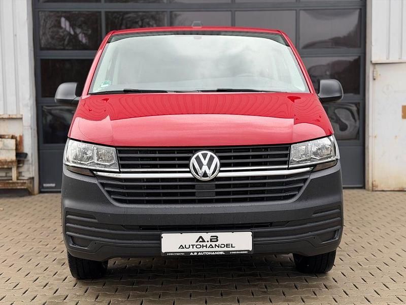 Gebraucht VW Transporter 150 PS (110 kW) 2022 Rot Van